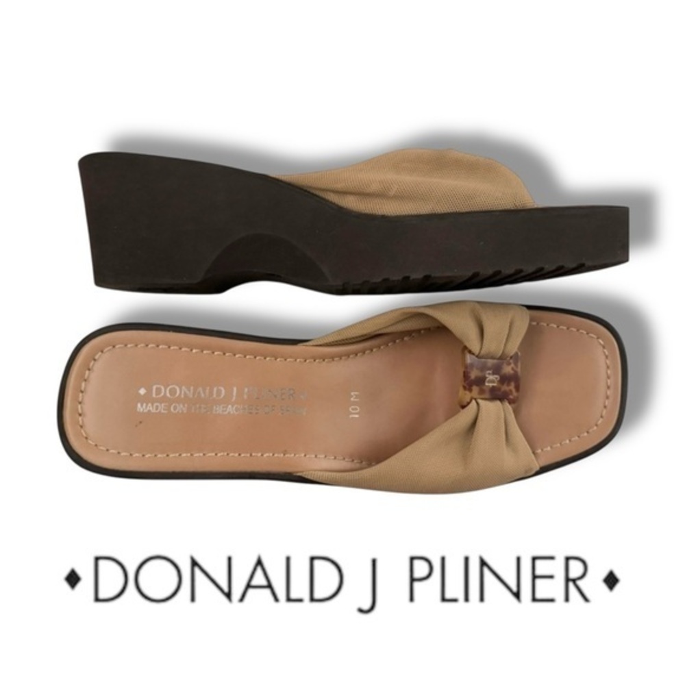 Donald J. Pliner Tan Knot Wedge Mules with Brown Accent